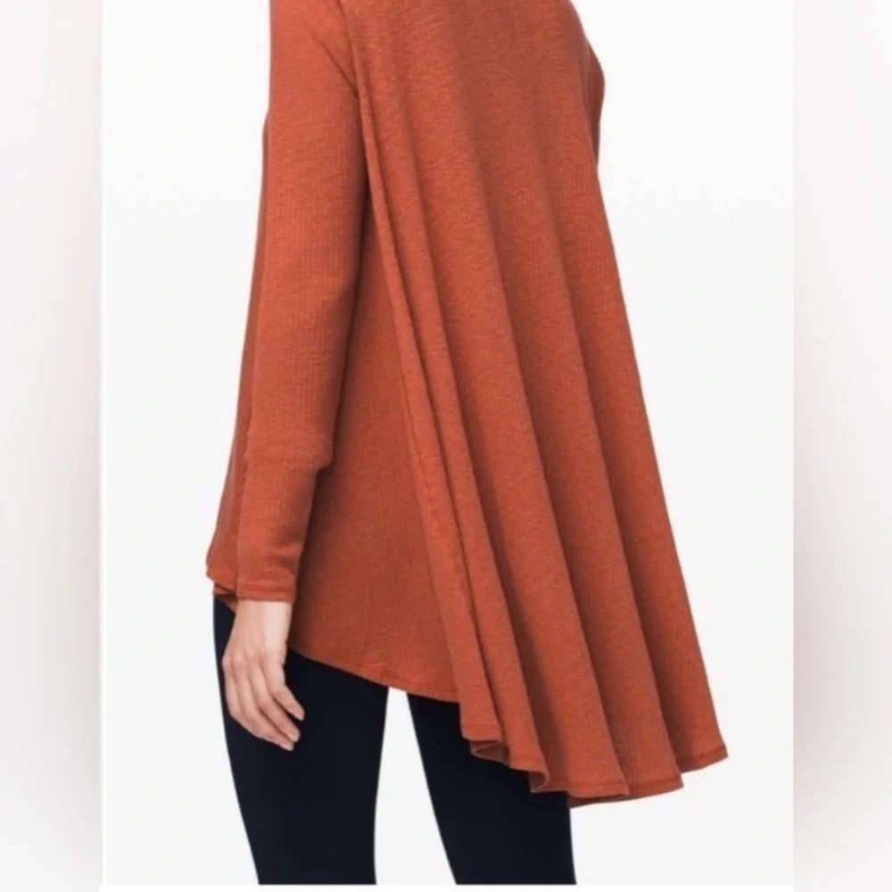 Lululemon Dare to Drape Long Sleeve Top Rustic Clay Top size medium
